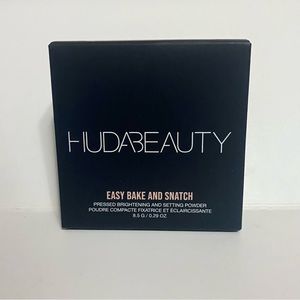Huda Beauty Easy Bake and Snatch Pressed & Setting Powder Cherry Blossom
